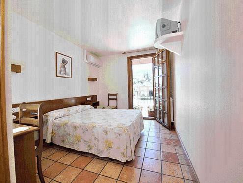 Hostal Lorentxo Olave Pokoj fotografie